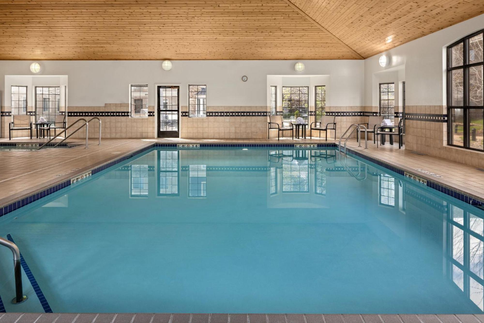 Staybridge Suites Minneapolis-Maple Grove By Ihg Exterior photo