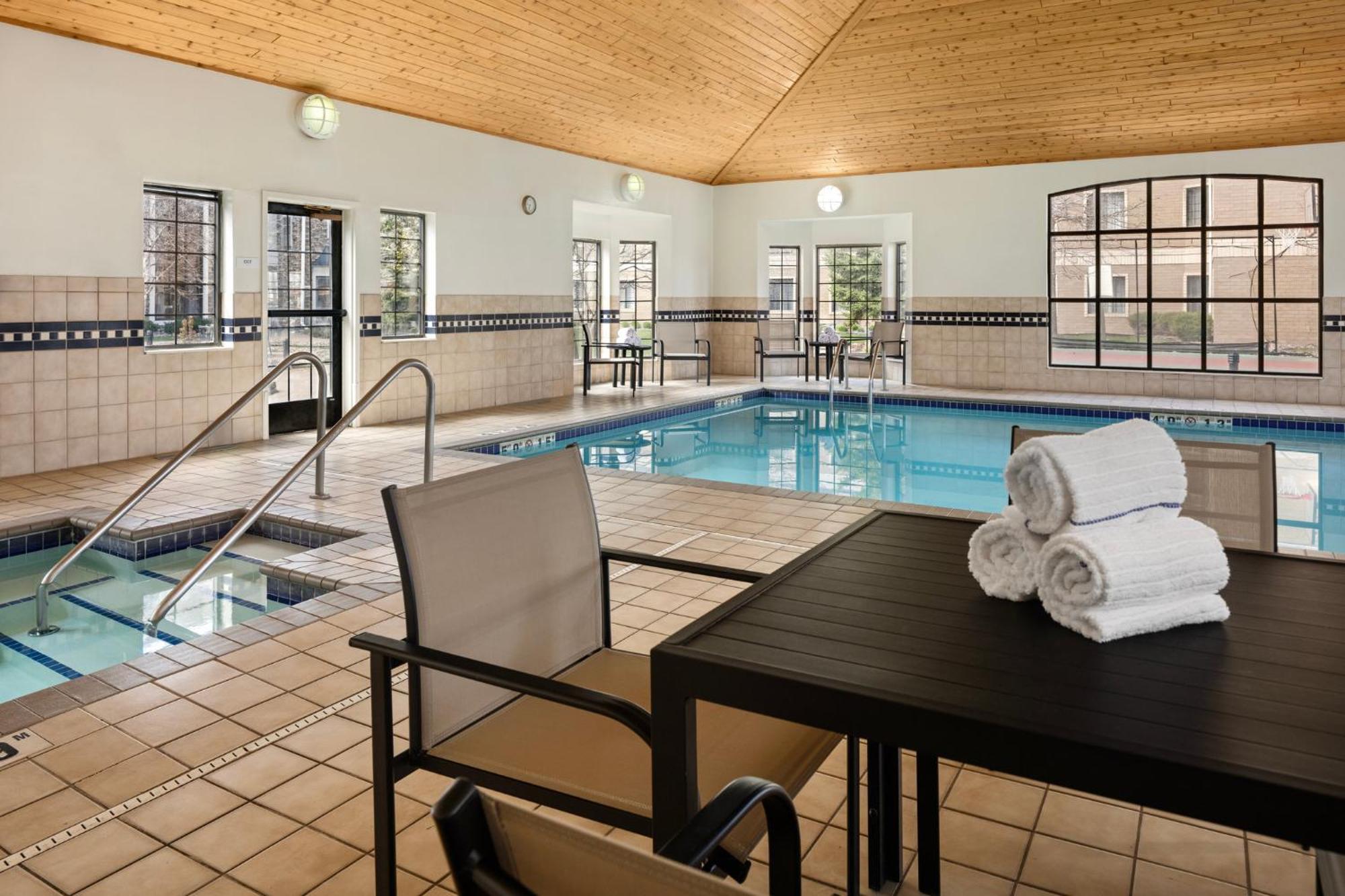 Staybridge Suites Minneapolis-Maple Grove By Ihg Exterior photo